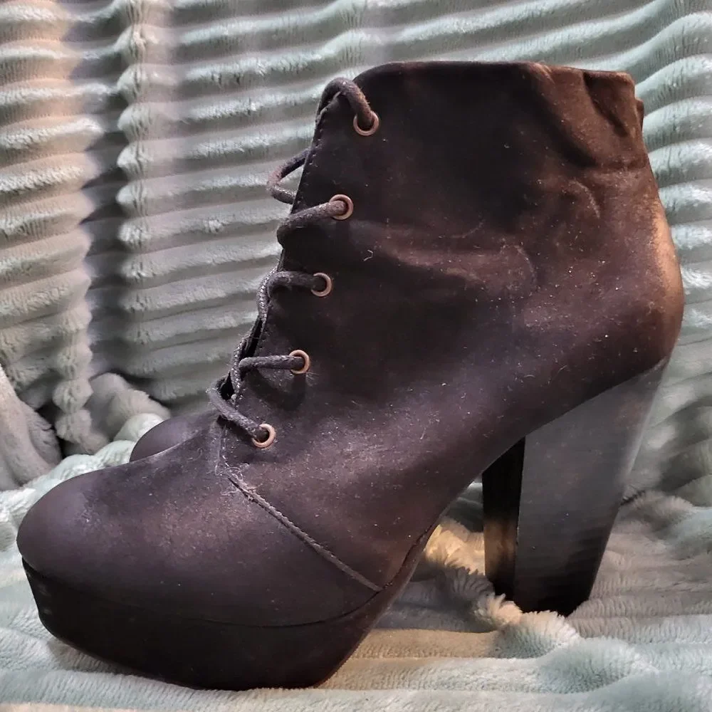 Black booties from Mossimo Supply Co. Sz. 7.5